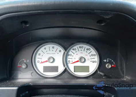 2005 Ford Escape Xlt из США, поврежденный, VIN 1FMYU93105KA44443